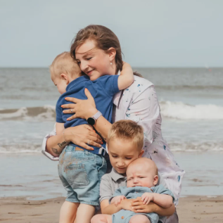 Moedermelk-Juwelen-Persoonlijke-Cadeaus-Magical-Keepsakes-12-17-2025_05_58_AM